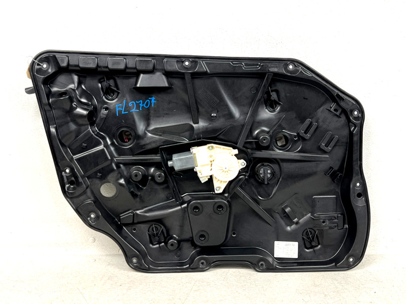 ⭐14-17 MERCEDES-BENZ S550 FRONT LEFT DOOR WINDOW REGULATOR CARRIER OEM LOT2707