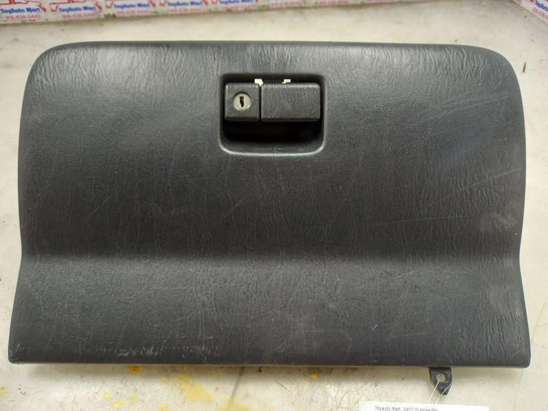 04 TOYOTA RAV 4 S GLOVE BOX BLACK-FA11