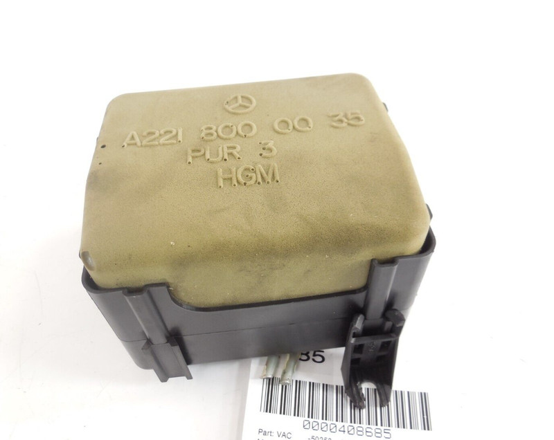 2010 2011 Mercedes Benz E350 Central Locking Vacuum Pump OEM 2218000035