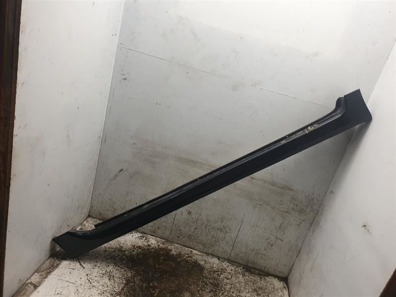 09-13 TOYOTA COROLLA PASSENGER SIDE RIGHT SIDE ROCKER PANEL MOULDING