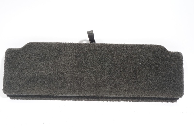 2006 - 2009 RANGE ROVER SUPERCHARGED REAR RIGHT PASSENGER SIDE TRUNK CARPET OEM