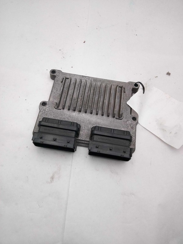 2014 KIA Sedona Engine Control Module ECM 3.5L OEM 391093C612 192K Miles