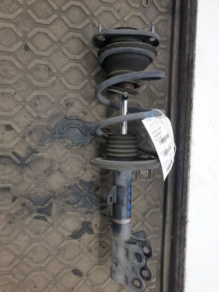 05-09 TOYOTA PRIUS 1.8L FWD AT PASSENGER SIDE FRONT STRUT ASSEMBLY