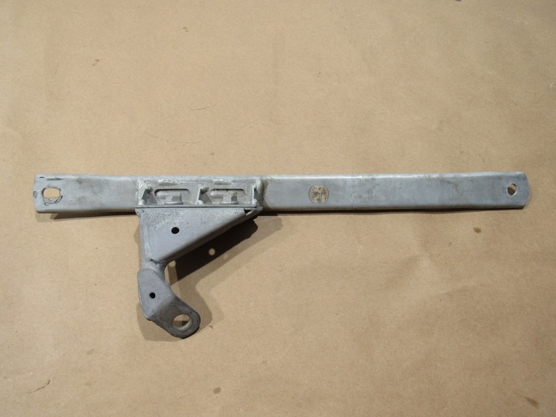 18-21 Mercedes GT 63 X290 2019 Front Right Strut Bracket Diagonal Brace :A