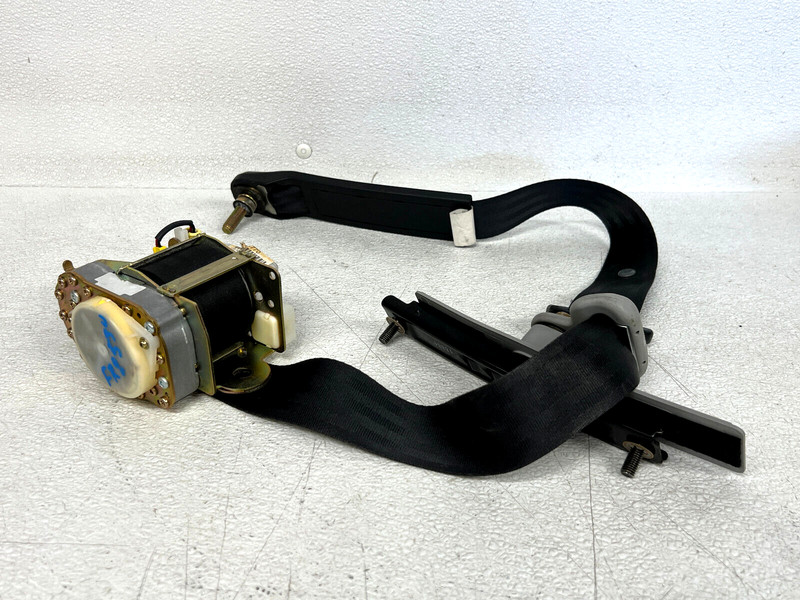 ⭐2003-2006 HONDA ELEMENT EX FRONT RIGHT SIDE SEAT BELT RETRACTOR OEM LOT2532