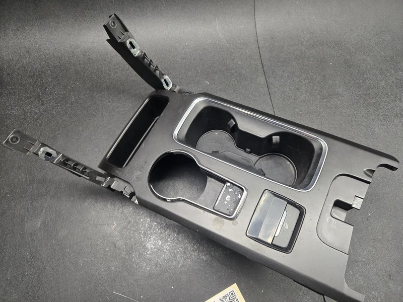 Center Console Upper Trim Panel 2018 Ford Fusion HS73-F044H83-JK 2017 - 2020 X