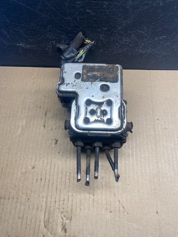 2003 - 2005 Chevrolet Silverado GMC Sierra ABS Anti-Lock Brake Module ac8997 DG
