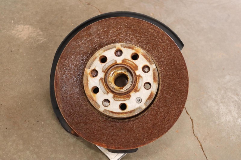 2019-2023 VW VOLKSWAGEN JETTA FWD FRONT RIGHT SPINDLE KNUCKLE HUB W/ DISC OEM
