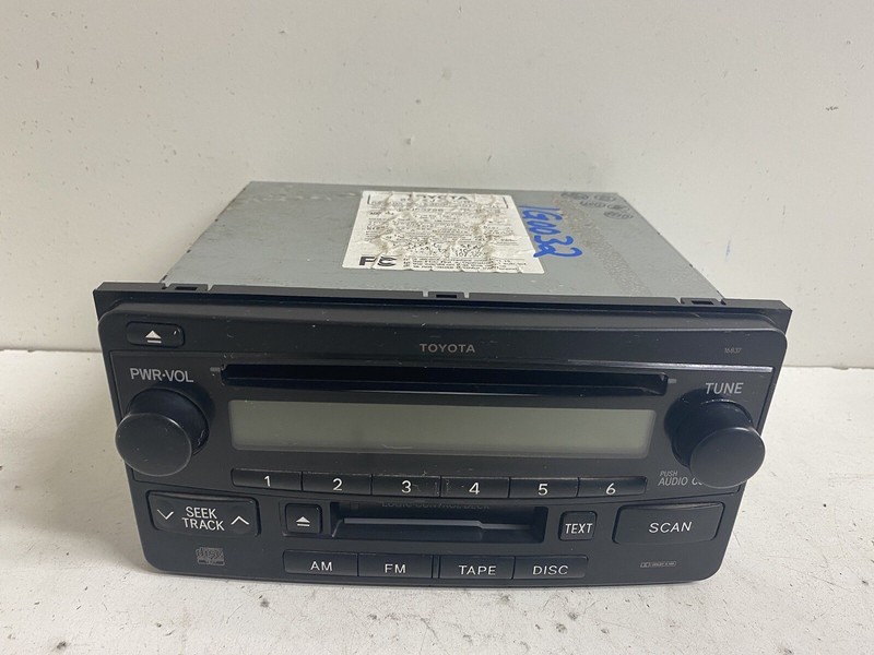 2003-2005 Toyota 4Runner Radio Stereo Fujitsu Ten 86120-35620 CD Cassette Player