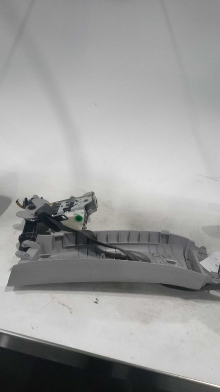 Used Front Right Seat Belt Front fits: 2013 Hyundai Sonata bucket seat passenger