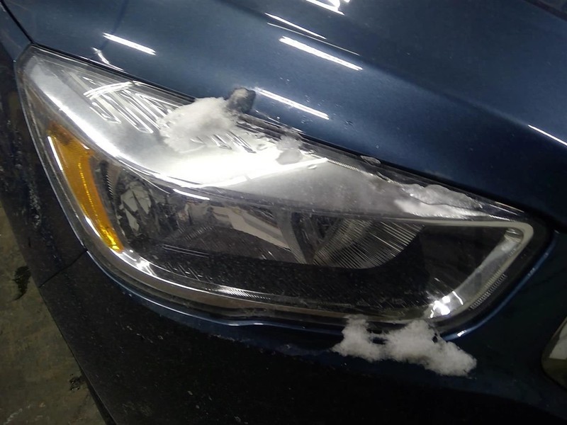 Passenger Headlight Halogen Chrome Bezel Fits 17-19 ESCAPE 1724423