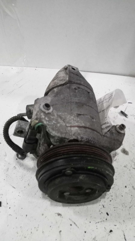 2019 Ford Transit 250 A/C Compressor OEM 228746 Yellow 120K Miles
