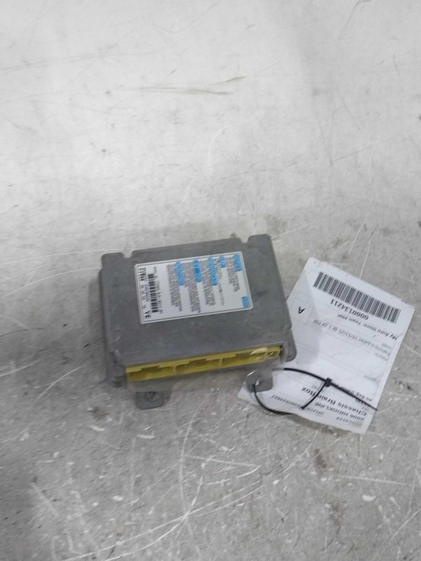 Used Air Bag Module fits: 2006 Honda Ridgeline Air Bag center dash Grade A