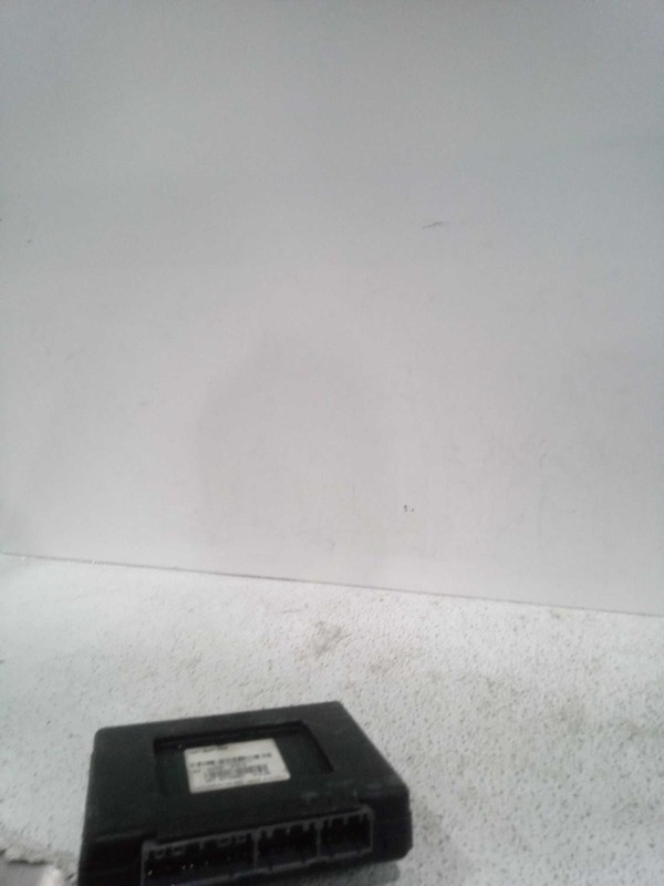 2015 KIA K900 Body Control Module OEM 954003T312 Used 80K Miles Silver