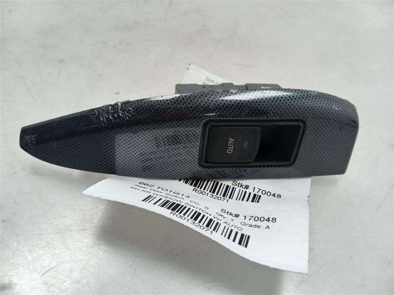 2013 TOYOTA SIENNA SE PASSENGER SIDE REAR DOOR WINDOW SWITCH