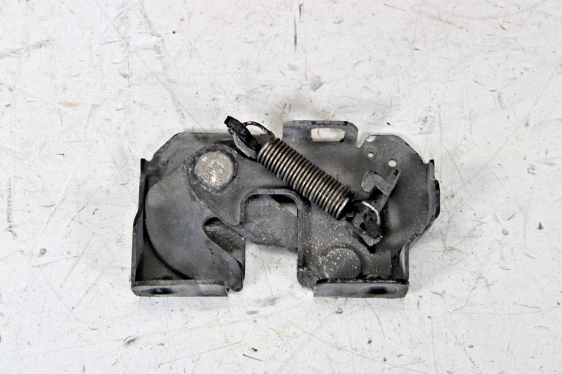 Genuine Nissan Infiniti 370Z GT-R G25 G35 G37 Q60 Driver Side Hood Lock Latch