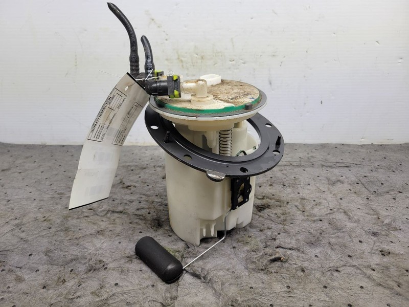 Fuel Pump Assembly 2.0L Fits 12-14 IMPREZA 1742390