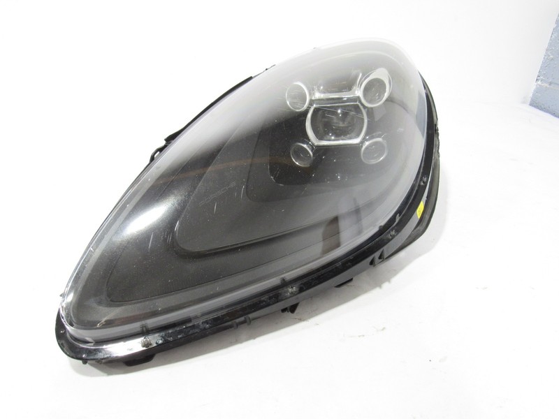 Porsche Macan 2019 Front Left Driver Headlight LED Lamp Light FOR PARTS 19-24 |Y