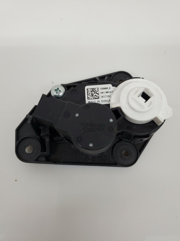 Heater Blower Motor Actuator T32088B 241216C Toyota C-HR XLE 2018