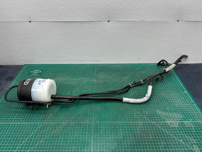 05-12 Land Rover LR4 AIR SUSPENSION RESERVOIR TANK W/ PIPE LINE OEM