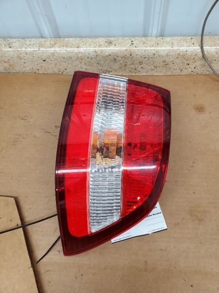 Passenger Tail Light Quarter Panel Mounted Fits 00-01 LEXUS ES300 283585