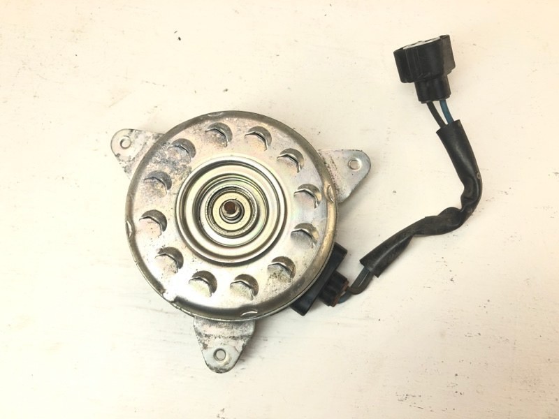 Infiniti Q50 2.0 Turbo 2014-2017 Engine Radiator Cooling Fan Motor OEM 4874GB0C