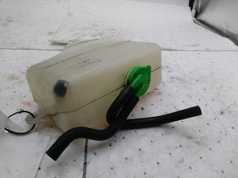 2008 SUZUKI SX4 Engine Coolant Reservoir White OEM 2.0L 1793160B10 Used
