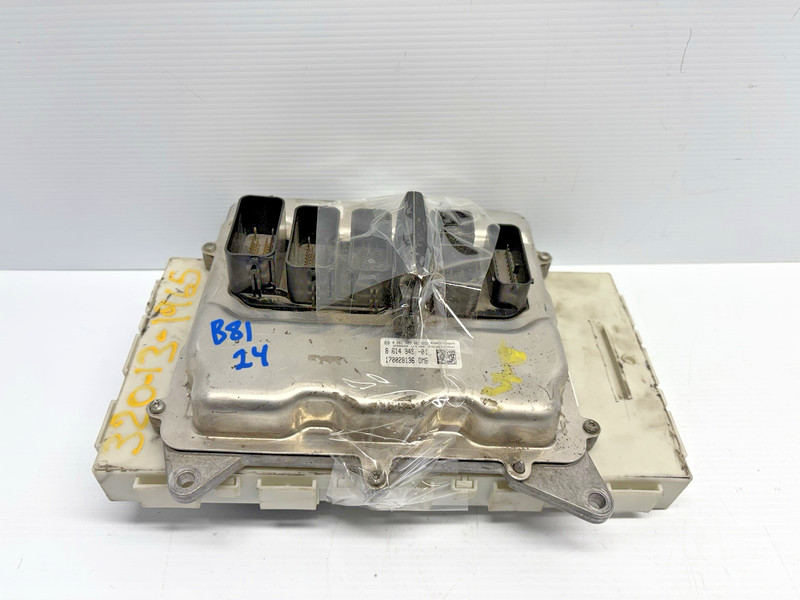 2012 - 2015 BMW F30 328I N26 2.0L ECU DME CAS KEY MODULE UNIT SET OEM 8614949
