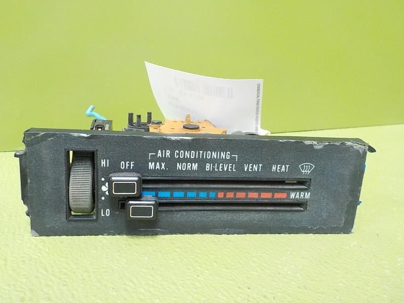 84-85 Jeep Cherokee Temperature Control With AC A/C OEM 56000241