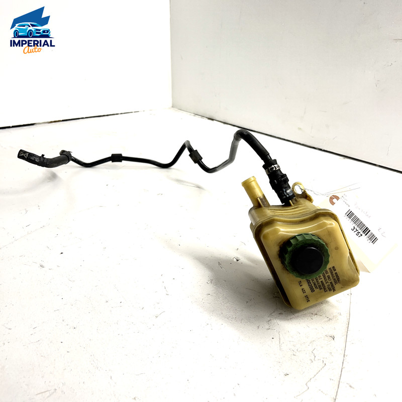 Porsche Cayenne 2011-2017 Power Steering Reservoir with pipe & cap Assembly OEM