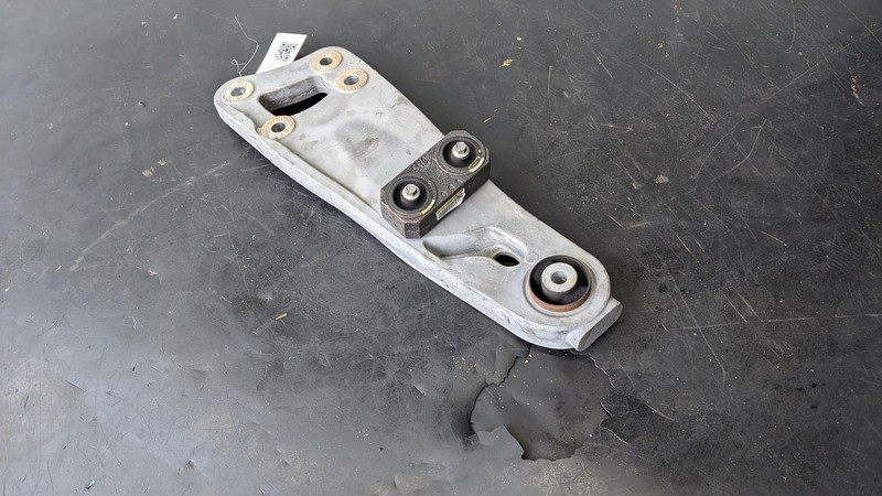 Rear Differential Carrier Mount Bracket HL1W-4C000 2020 Ford Expedition 18- 2023