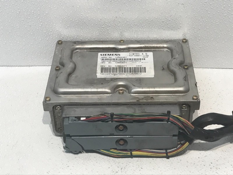 00-03 Cadillac Deville Engine Control Unit ECU Module OEM 12562481