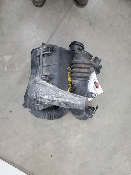 Air Cleaner 210 Type E320 Station Wgn Fits 00-03 MERCEDES E-CLASS 276572