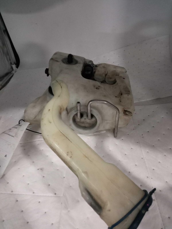 Used Washer Fluid Reservoir fits: 2007 Mercedes-benz Mercedes c-class 203 Type C