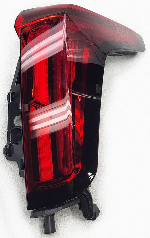 OEM Right Passenger Side LED Tail Lamp For Cadillac XT6 Premium Luxury 85000449