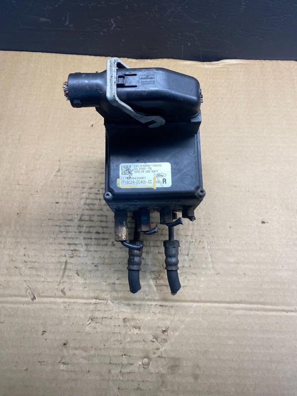 2011-2014 Ford E-150 E150 E250 E350 ABS Anti-Lock Brake Pump Module AB7135DG