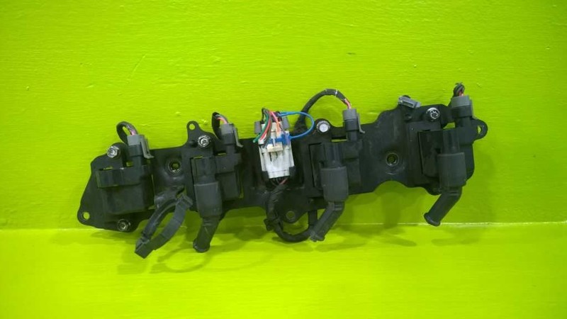 00 01 02 03 04 05 06 GMC YUKON XL IGNITION COIL PACK RACK OEM 2878-25