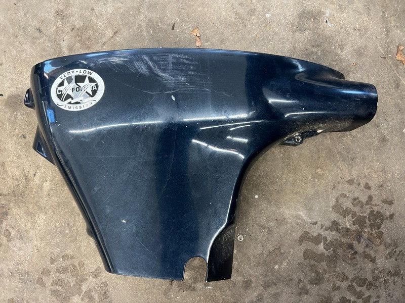 OMC JOHNSON EVINRUDE 25-30HP 4-STROKE STARBOARD SIDE LOWER ENGINE COVER 5032127