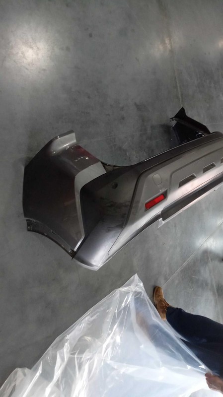 2022 Nissan Rogue Grey Rear Bumper Assembly OEM 850176RR1H 52000 Miles