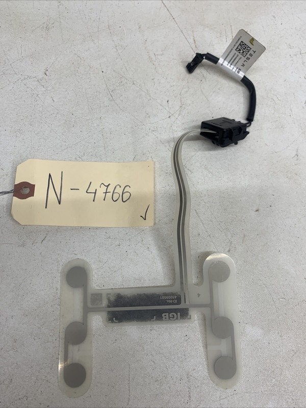 2018-2022 TESLA 3 Y DRIVER SEAT OCCUPANCY SENSOR1099592-00-D 4766 B142