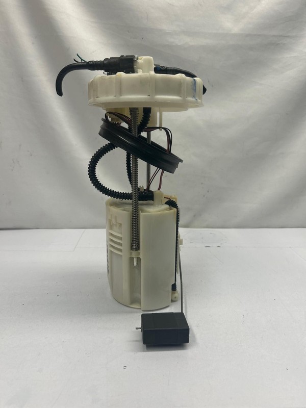 2018 2019 2020 Toyota Camry fuel pump assembly 2.5L 14.5 gallons L model
