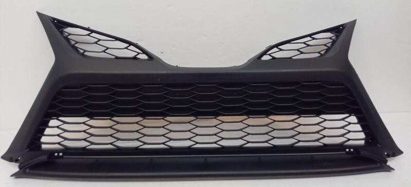 2020-2021 TOYOTA CAMRY GRILLE ASSY OEM PART# 53113-06160