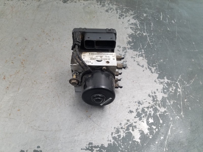 2004 Dodge Neon SRT 4 SRT4 ABS Brake Pump Module #1379 L2