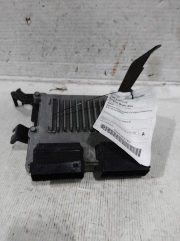 2016 Hyundai Santa Fe Engine Control Module ECM 3.3L OEM 87000 Miles