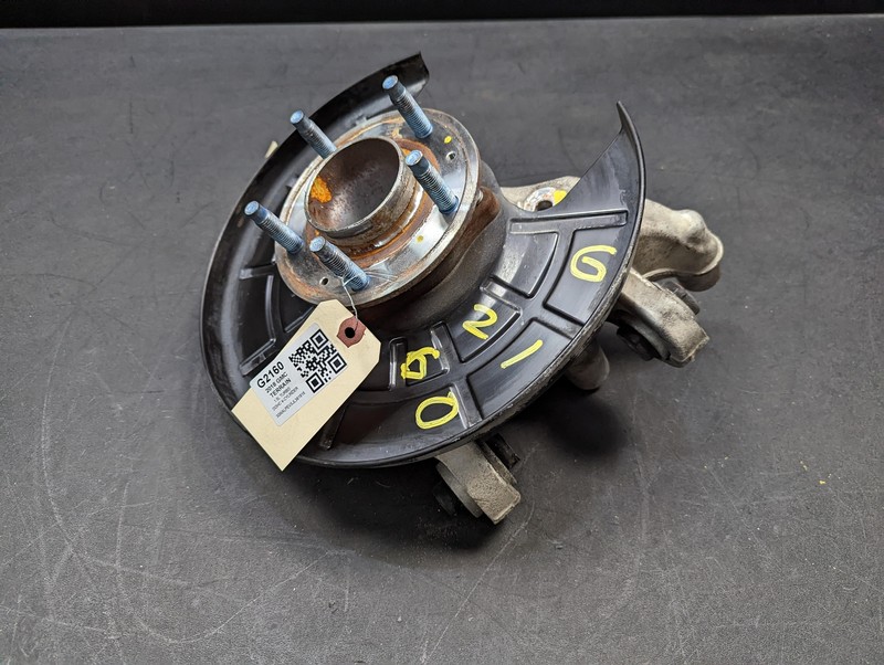 Rear Right Suspension Knuckle w/ Hub 2018 GMC Terrain 84034344 2019 2020 2021