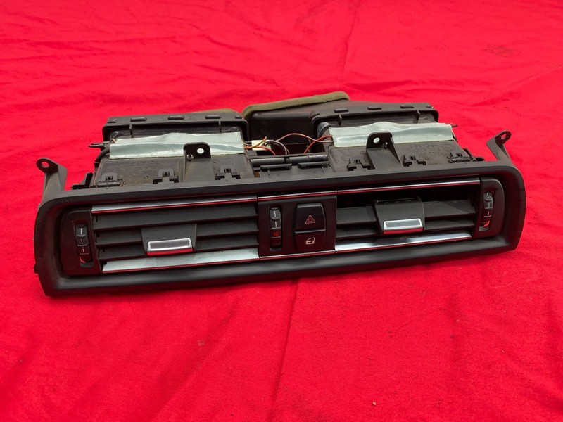 12-19 BMW F06 F13 640 650 M6 Front Center Dashboard AC Air Vent Grille NOTE* OEM