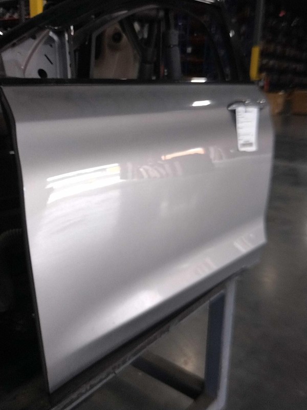 2015 Chrysler 200 Left Front Door Silver Used OEM 634025 114K Miles