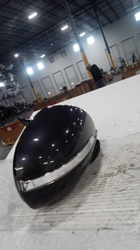 2019 KIA Sorento Right Door Mirror Assembly Grey Used 106K Miles OEM Quality