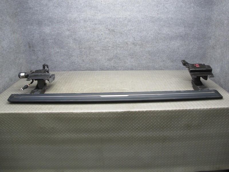 2013-2017 LAND RANGE ROVER L405 SWB RIGHT DOOR STEP RUNNING BOARD W MOTOR