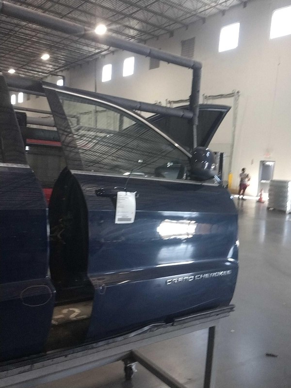 2014 Jeep Grand Cherokee Right Door Blue PBU - Dented, 81k Miles, OEM Part